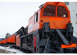 ТМХ произвел для Оленегорского ГОКа новый снегоуборочный поезд СМ-7Н