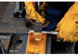 Выпуск золота в&nbsp;феврале вырос на&nbsp;23%