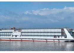 СЗ &laquo;Лотос&raquo; передал заказчику колесный теплоход &laquo;Аурум&raquo; проекта ПКС-180