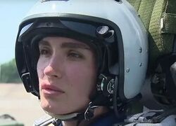 Появились кадры с&nbsp;первой девушкой-летчиком истребителя МиГ-31
