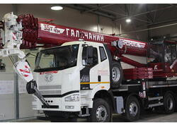 &laquo;Галичанин&raquo; изготавливает технику по&nbsp;индивидуальным запросам клиентов