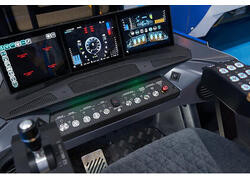 В&nbsp;Екатеринбурге на&nbsp;выставке &laquo;Иннопром&raquo; представили новый пятисекционный трамвай 71-952 &laquo;Воевода&raquo;